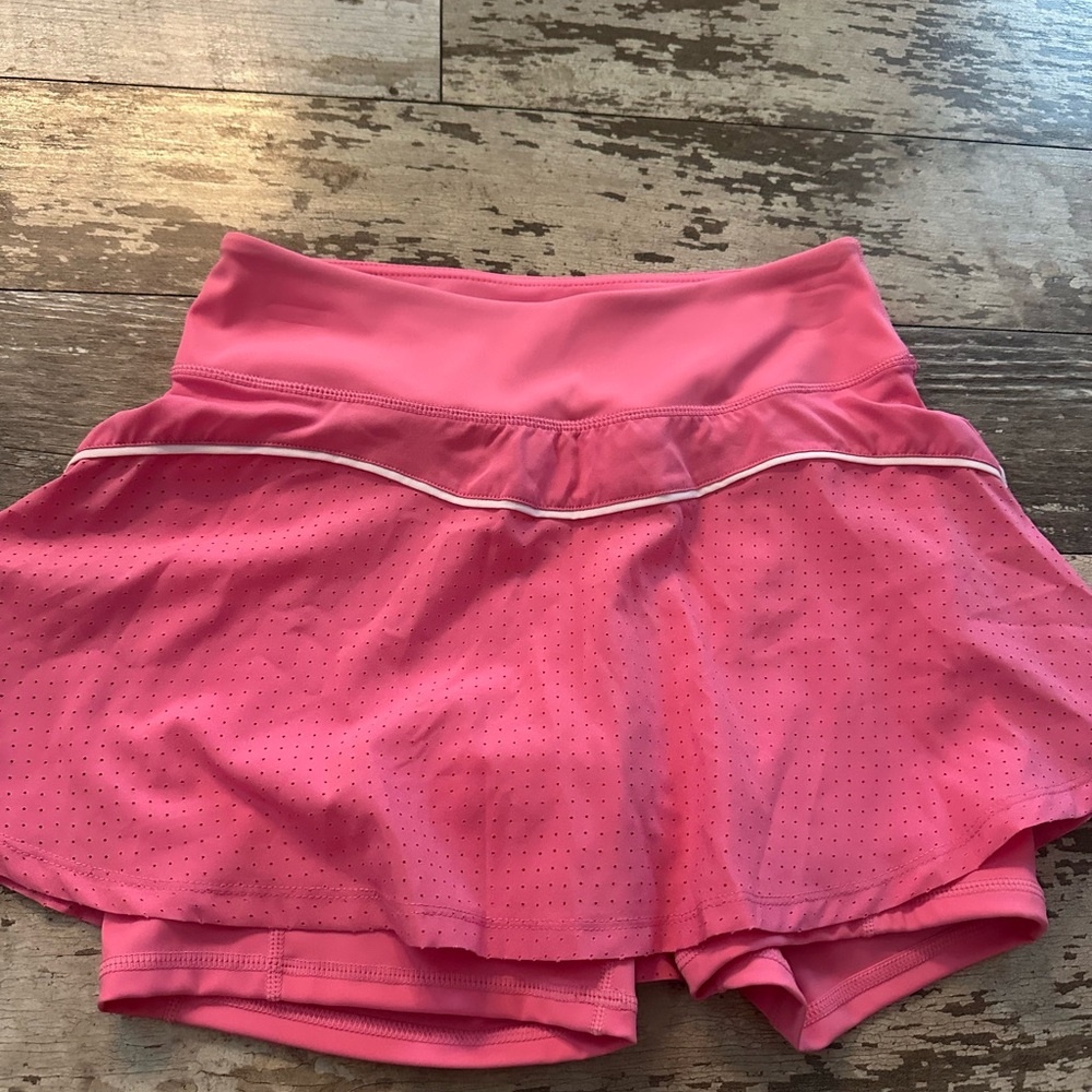 Pink Women's tennis Skirt- never worn/tags removed